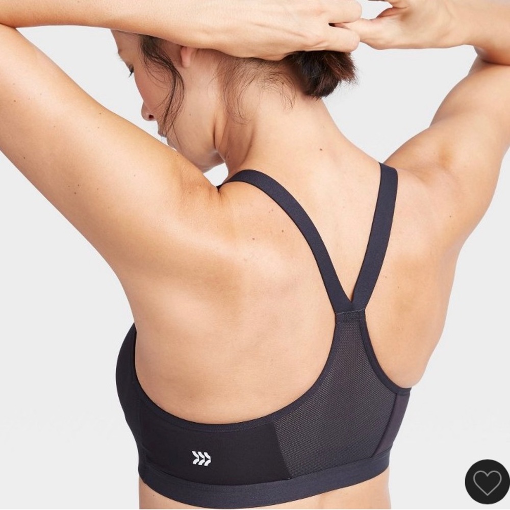 Woman’s All In Motion High Support Zip-Front Sports Bra Size 34DD In Black